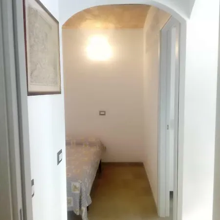 La Vernetta - Wine & Cellar House Apartment
