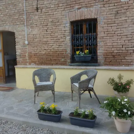 Apartment La Vernetta - Wine & Cellar House *